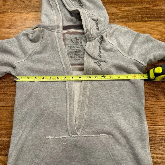 Abercrombie & Fitch Gray Deep V Neck Hoodie, A&F Sweatshirt Y2K - Picture 6 of 9